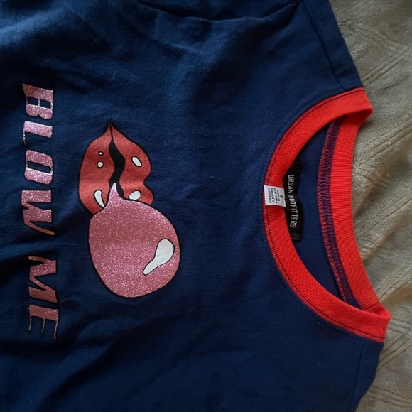 Urban Outfitters Crop Top - Picture 2 of 3